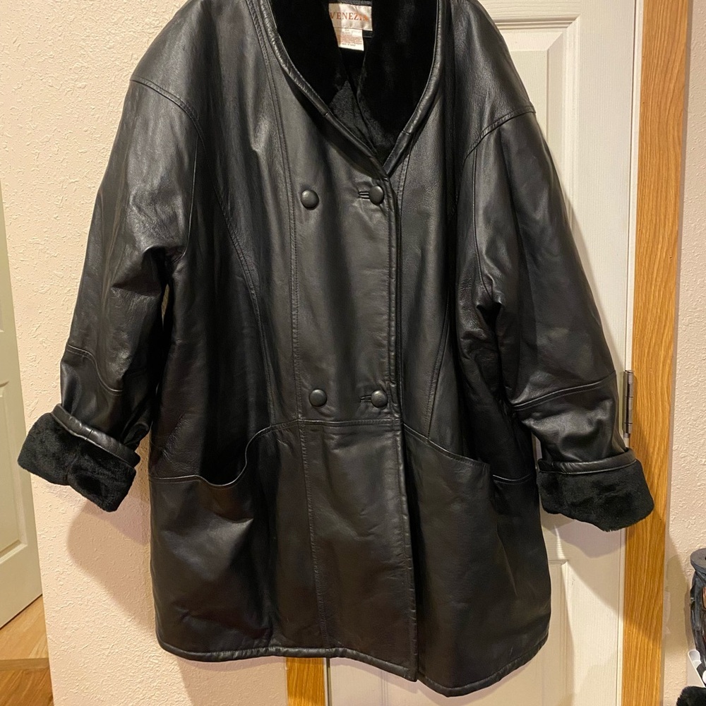 Venezia Black Leather Jacket with Fur Trim